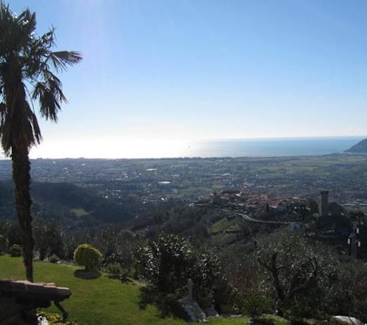 LA POGGIA