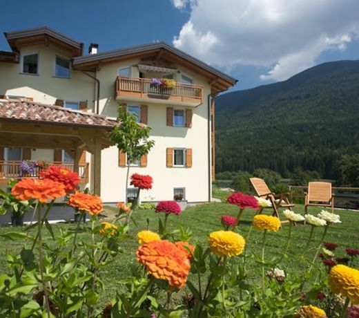 Agriturismo La Ca Sul Lago