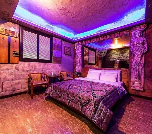 Hotel Versace