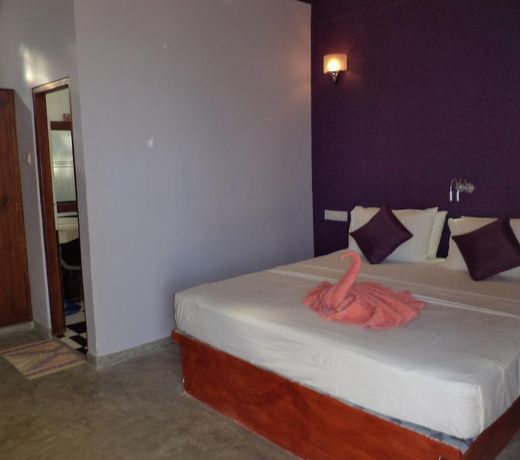 Sira's Chalets