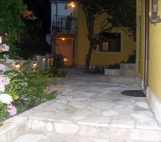 Apartments Matkovic