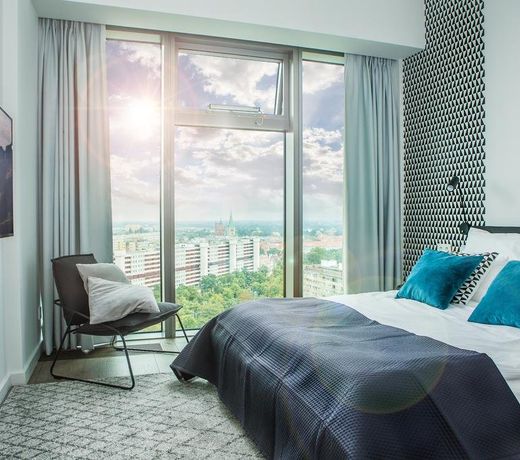 In The Sky - Apartamenty w Sky Tower