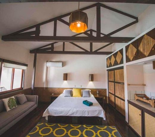 Airai Ocean View Lodge