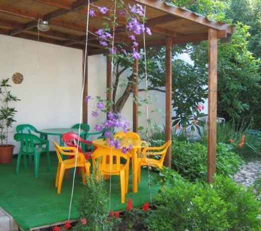 Guest House Na Mirnoy