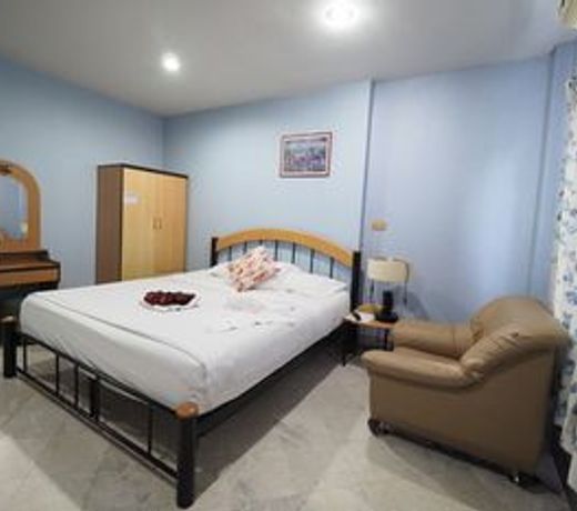 Luxury Hotel
