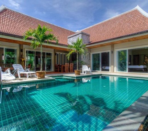 Lotus Villa by Jetta