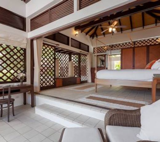 Baan Khunying - Secluded Phuket Beachfront Villa