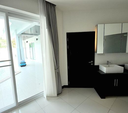 ANGELHEART 4 BEDROOM IN PATTAYA