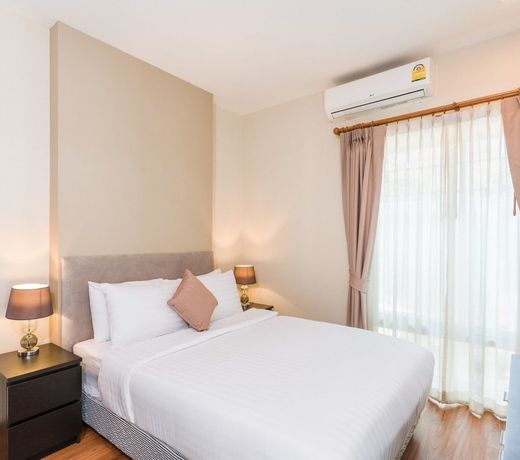 The Ville Jomtien Pool Villa