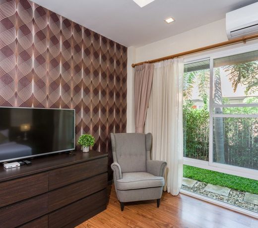 The Ville Jomtien Pool Villa