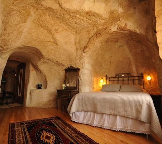 Anitya Cave House