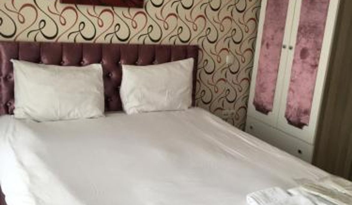 Ada Antik Otel