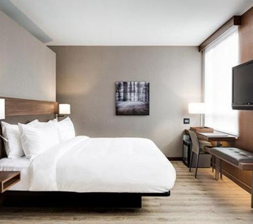 AC Hotel by Marriott Des Moines East Village