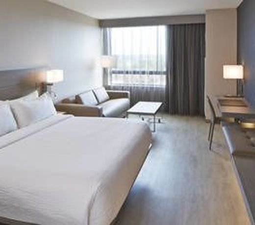 AC Hotel by Marriott Des Moines East Village