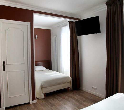 HÃ´tel Briand devient Hotel IPL