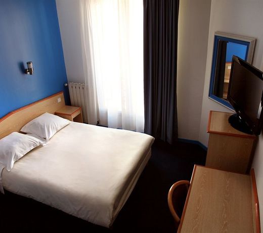 HÃ´tel Briand devient Hotel IPL