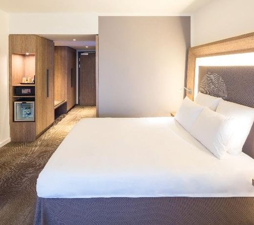 Novotel Paris 17