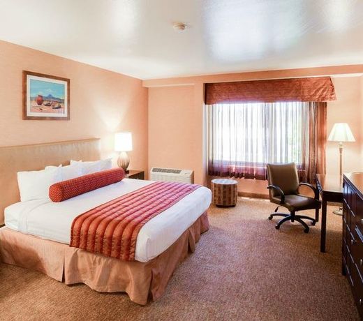 Apache Gold Resort Hotel