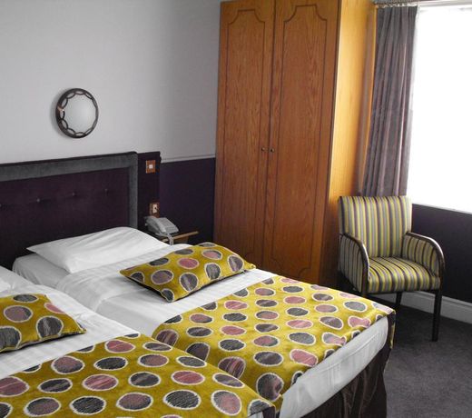 Glen Guesthouse