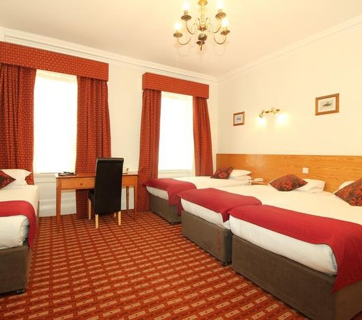 Castle Hotel