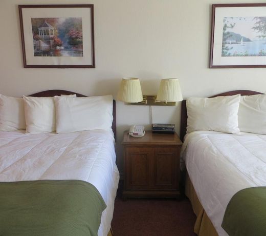 Lake Norfork Inn