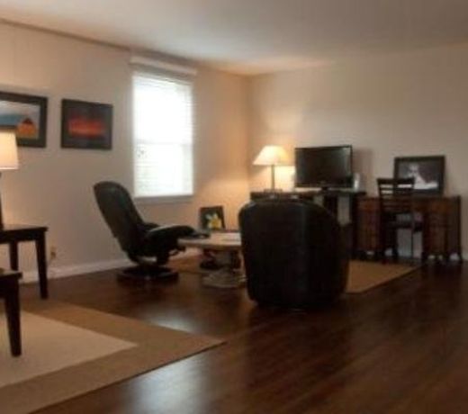 AMSI CARLSBAD OLDE  TWO BEDROOM HOUSE