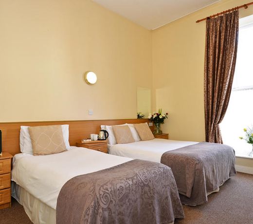 Celtic Lodge Guesthouse - Restaurant & Bar
