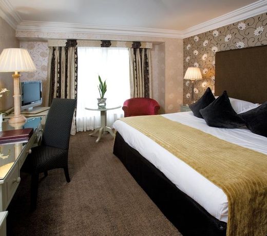 Brooks Hotel