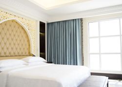 Sheraton Sharjah Beach Resort and Spa фото 3, г. Шарджа, 
