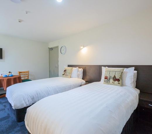 Greenlane Motel