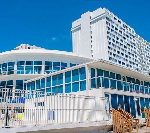 Collins Apartments by Design Suites