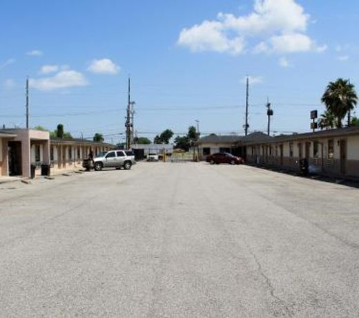 Best Way Inn & Suites