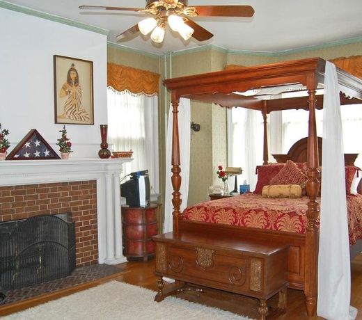 Albanus Phillips Inn