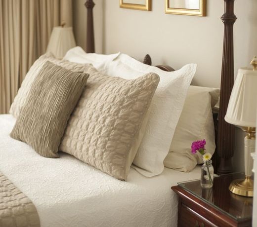 Seven South Street Inn B & B