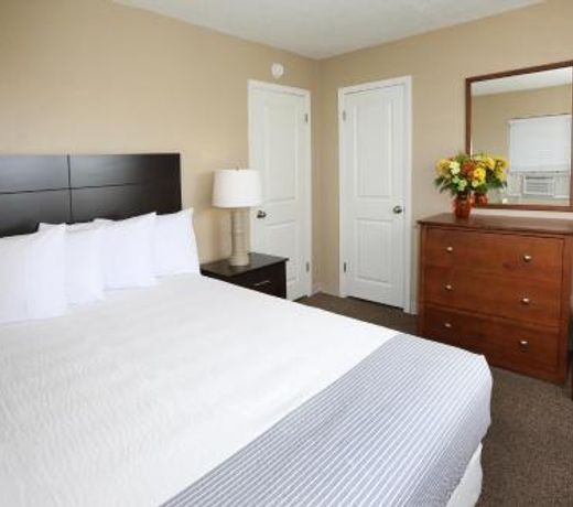 Aquarius Oceanfront Inn
