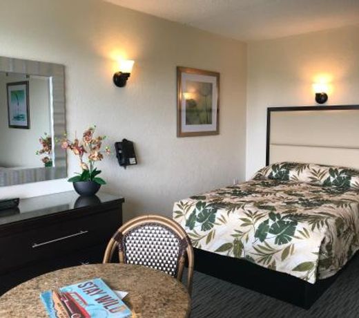 Crystal Beach Motor Inn