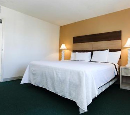 Regal Plaza Beach Resort