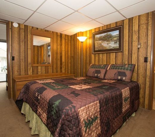Shore Meadows Lodge LLC