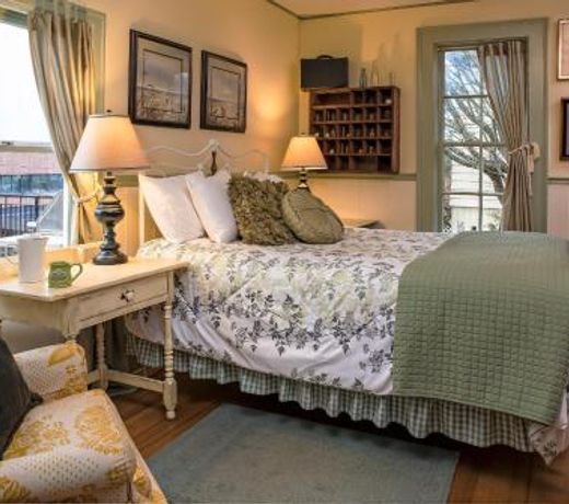 Clementine's Bed & Breakfast