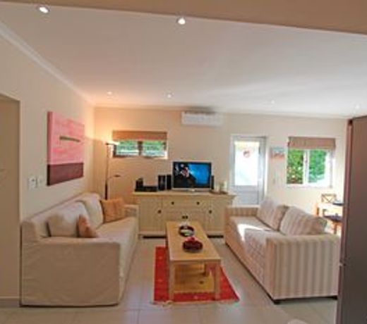 Self-Catering Keravic