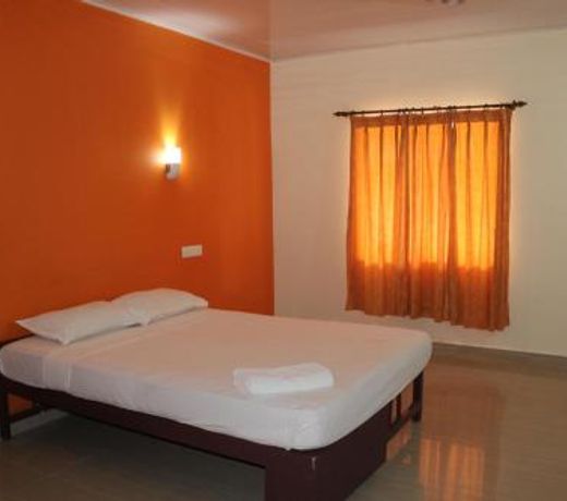 New Kovalam Beach Hotel