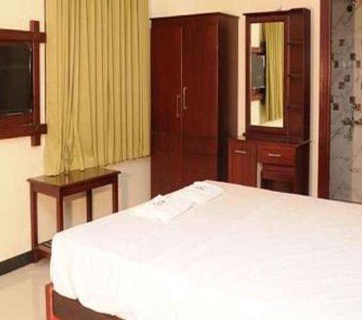 Suganthi Residency
