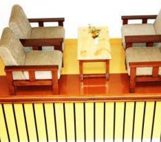 Altius Nest Hotel