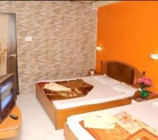 Hotel Pooja