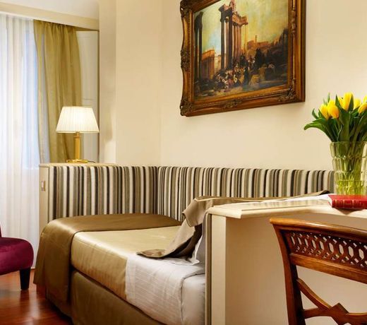 Hotel Forum