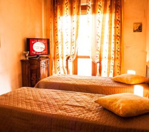 Villa Toscana Il Pino B&B