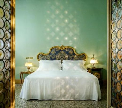 Hotel Locarno