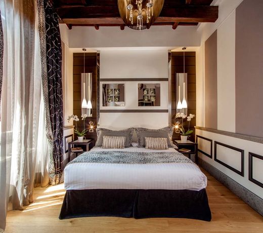 The Inn at the Spanish Steps
