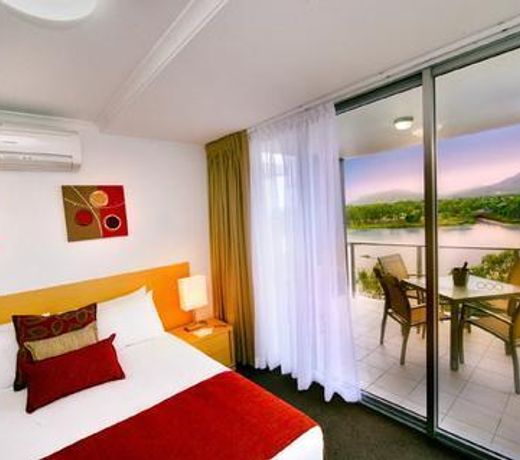 Edge Apartment Hotel