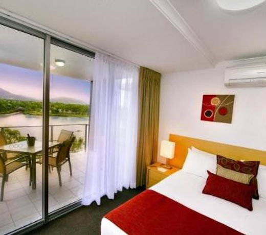 Edge Apartment Hotel